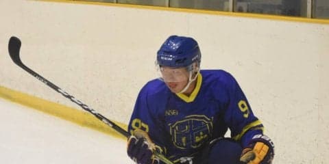 【アイスホッケー部】 立命大に１－３で敗れ、リーグ戦黒星スタート