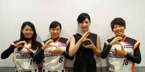 【女子プロ野球】野球女子モデル椿梨央が球速アップ目指しプロに入門　埼玉磯崎の腕の太さに仰天