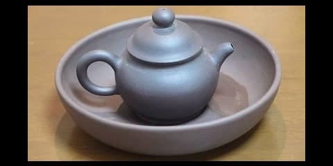 秋の花粉症の原因や対処方法