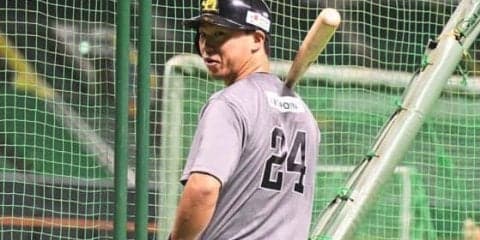 ホークス長谷川勇、1か月ぶりに1軍合流「やるかやられるか。結果を出すだけ」