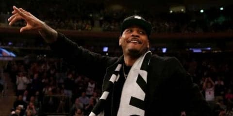 ネッツGMがフリーエージェント選手獲得を検討するも、カーメロについて明言せず