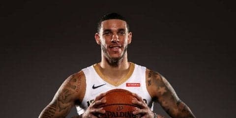 ペリカンズのロンゾ・ボールが新たな武器を手に入れるためシュートフォームを改造