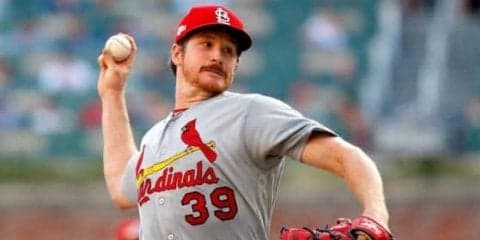 【MLB 地区S】カージナルス先勝！　元Gマイコラス5回1失点好投、二塁打も放ち投打で躍動