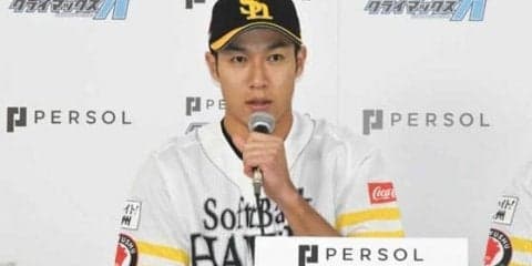 鷹・柳田、練習でフェンス激突も…「大丈夫っす」　CS前日会見で「ガムシャラに」