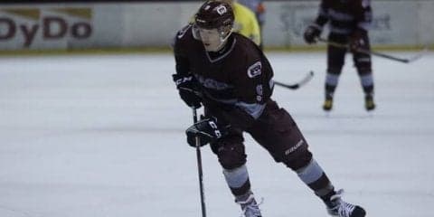 リーグ前半戦最終試合は、シュートに苦しみ明大に完敗