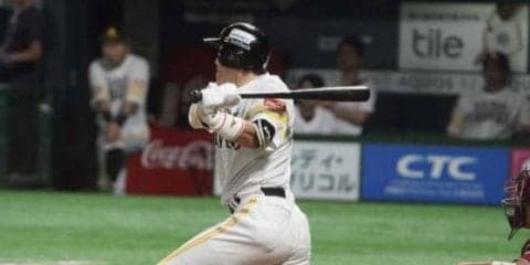 CSパ第3戦、鷹がすぐさま同点に！　“CS男”内川が同点打、デスパイネが二塁から激走