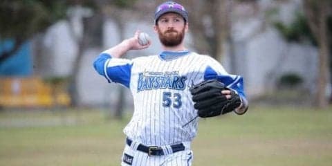 DeNAパットン帰国、右手小指を骨折した「行為」に悔い「とても悔しい思い」
