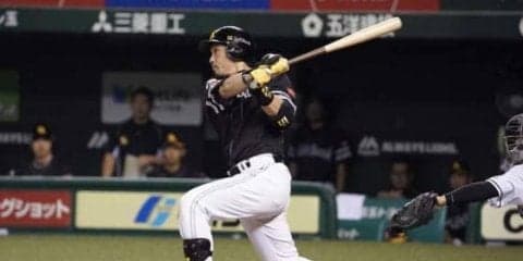 鷹が先勝で日本S進出91.6％、スタメン復帰の松田が鬱憤晴らす4打点「死に物狂いで」