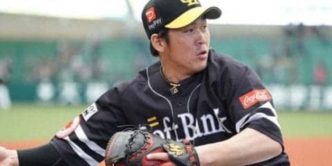 ホークス甲斐が大慌て、弾いたボールは…千賀は冷静に“そこ”　温度差ある動画をパTVが公開