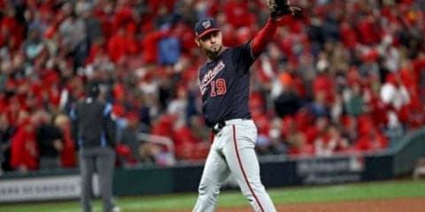 【MLB 優勝決定S】ナ軍が先勝、サンチェスが8回2死までノーノーの快投、元Gマイコラスは6回1失点の粘投実らず