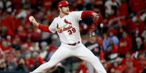 【MLB 優勝決定S】元Gマイコラスの可愛すぎる“鬼コーチ”が話題　「三振にしろ！」→要求通り7奪三振