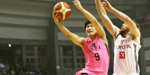 秋田ノーザンハピネッツ、全員バスケ完遂で『東地区3強』の一角を崩す貴重な勝利