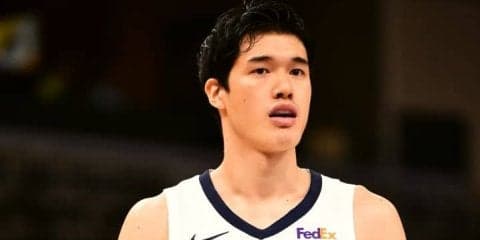 グリズリーズの渡邊雄太、華麗なダブルクラッチで開幕ロスター入りへと好アピール