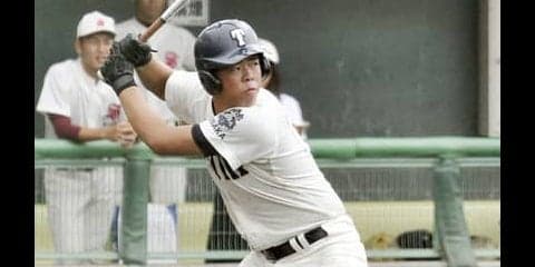 大阪桐蔭が屈辱の１年をバネに勝利。履正社相手に伝統の粘りを見せた