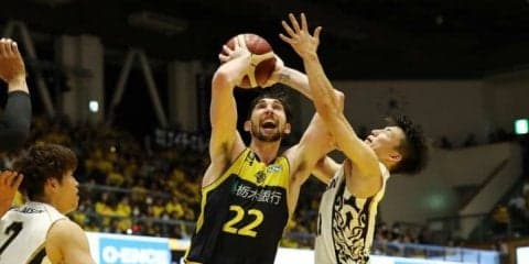 ホーム開幕の宇都宮ブレックス、ガードナーに40点を奪われながらチームで一丸勝利