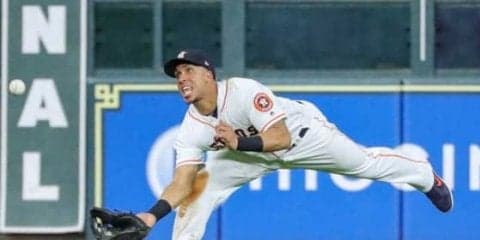 【MLB 優勝決定S】ア軍が鉄壁の守備！　外野手コンビの美技連発に本拠地興奮「超すげぇ」