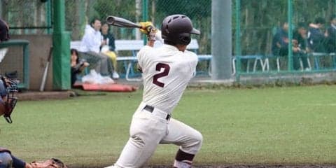 接戦制し歓喜の時　３０年ぶりの３連覇達成！／法大３回戦