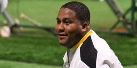 【日本S】鷹、4回にビッグイニング！　巨人の守備の乱れに乗じて、打者9人で一気に4得点