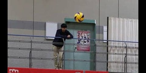 粘りに苦しむも明大に辛勝、リーグ戦５連覇が決まる