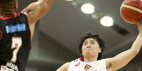 笹山貴哉が21得点＆見事なゲームメークを見せた名古屋D、大阪の追撃をかわし勝利