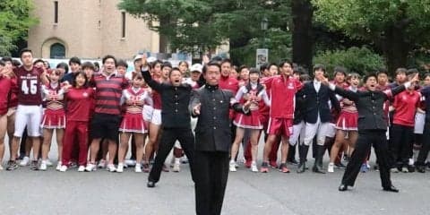 体育各部と共に創立記念日を盛り上げる