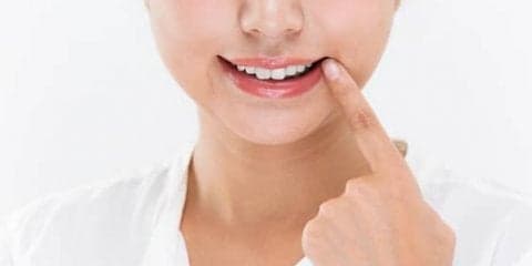 歯の白い詰め物の変色。実は怖い！繰り返しの再治療