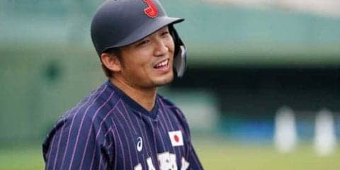 侍ジャパン鈴木、4番初アーチ！　吉田輝から左翼ポール際へ豪快弾