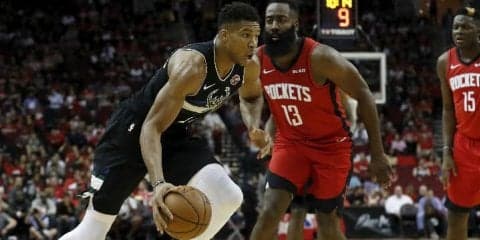 開幕戦でトリプル・ダブル達成のアデトクンボ「勝利のためにできることをやる」