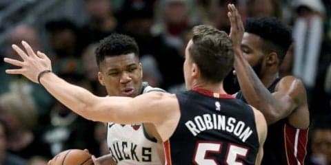 絶好調のアデトクンボがまさかの退場、ホーム開幕のバックスがヒートに痛恨の敗戦