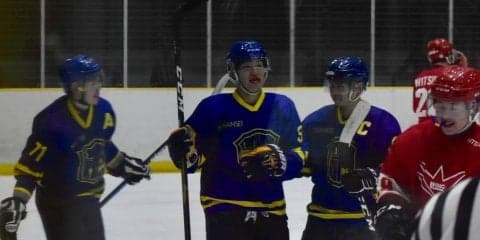 【アイスホッケー部】 立命大に完敗し、４位でプレーオフに進出