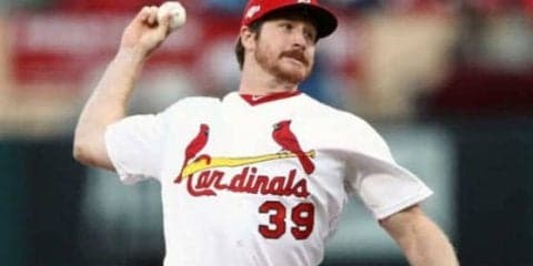 【MLB】元Gマイコラスはオフも全力投球！　ハロウィン家族写真にファン歓喜「なんて美しい」