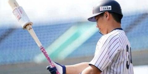 DeNA山崎が公開した、オリ吉田正の“ワールド全開”スーツが話題　ファン「裏地すごい」