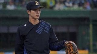 オリ佐野、セクシー過ぎる愛犬との2S写真公開！　ファン歓喜「サービスショットすぎ」