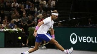 ナダルの機転を利かせたプレーに観客も大興奮。「ネットでの股抜きショットなんて見たことがない」