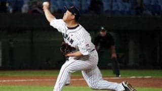 【プレミア12】侍ジャパン、ベネズエラに先制許す　4回に併殺崩れで1点奪われる
