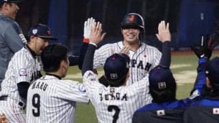 【プレミア12】鈴木誠也が反撃の一発「とにかく塁に出ようと」　侍ジャパン史上初の3戦連続4番弾