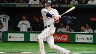 【プレミア12】侍ジャパン、2番坂本が大当たり！　2回に適時打で3点目、2打数2安打