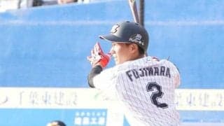 ロッテ藤原、来季活躍を誓う“勲章の右手”にファンもエール　「オフは限界突破」