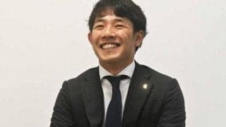 ホークス増田、40万増の660万円でサイン　右手首手術決断も「プラスに捉える」