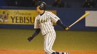 騒然の「マトリックス投法」も。神宮で見つけた地方リーグの個性派たち