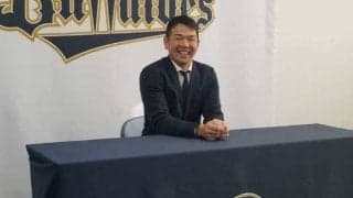 オリ山崎勝、現状維持の1500万円　今季15年ぶり無安打も「いっぱいヒットを打ちたい」
