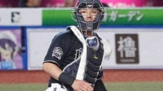 オリ若月、浜崎あゆみ風女装の「オフショット」公開　渋野日向子風の中川と貴重2Sも…