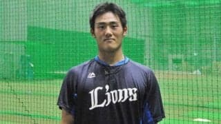 西武ドラ5、高卒捕手が目指す偉大な先輩の姿　「どういうことを意識しているか…」