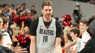 ブレイザーズから解雇されたパウ・ガソルが、選手ではなくコーチとして復帰