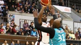 大阪エヴェッサ、アクシデントが重なるもチーム全員でカバーして西地区首位を快走