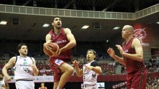 効率の良いオフェンスで連日の大量得点、川崎ブレイブサンダースが琉球に2連勝