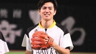 ホークス高橋礼、スーツで決める上林との2S公開　ファン歓喜「れいさんイケメンすぎ」