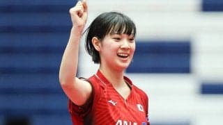 【卓球】長﨑美柚のアヒル走りが「可愛い」と話題に　緊迫した決勝の微笑ましい一幕