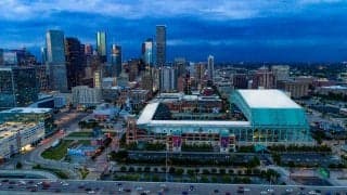 人材を育成し、社会問題も解決。ヒューストンのチームアッププロジェクト