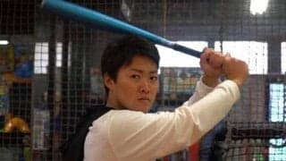 巨人坂本勇、燕山田哲…大学まで硬式野球一筋の芸人が挑戦する本気のモノマネ芸